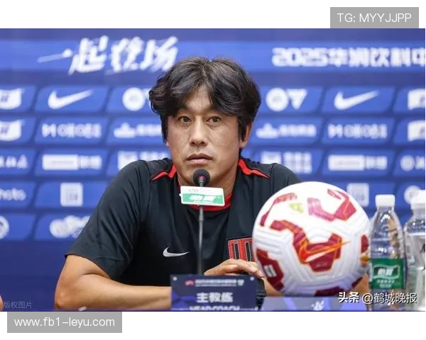 从何塞到徐正源:成都蓉城队史两任主帅的传承与三级跳奇迹 从何塞到徐正源:成都蓉城队史两任主帅的传承与三级跳奇迹